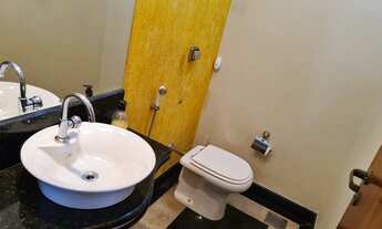 Imagem 5: Morada da Colina, Casa de Esquina, 3 Suítes, Espaço Gourmet, Piscina, Energia Fotovoltaica