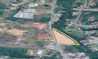 Imagem: Terreno Próximo ao Aeroporto Regional de