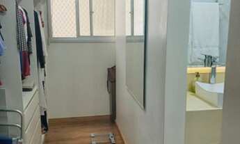 Imagem 4: 2 Quartos (1 suíte), Frente, Vista Livre, Sol da Manhã, Reformado, Closet na Suíte, 1 Vaga