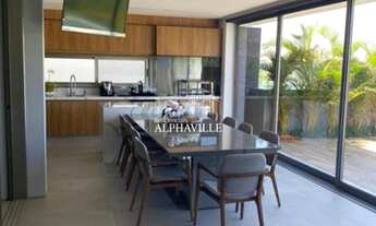 Imagem 3: Mansão com vista permanente para mata