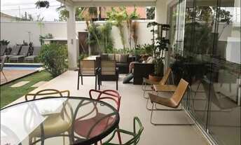 Imagem 2: Apartamento para venda tem 380 metros quadrados com 4 quartos