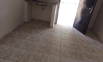 Imagem 6: Aluguel de casa Quarto com aluguel por R$1.000 /mês