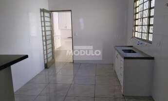 Imagem 2: Casa Residencial para locação Bairro Martins