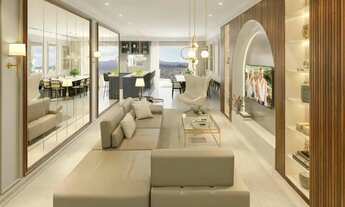 Imagem 2: Apartamento com Vista Mar e Piscina Privativa na Varanda