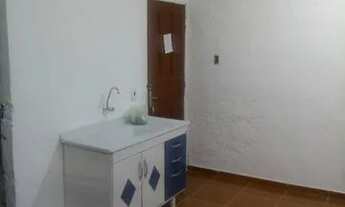 Imagem 2: 1 cômodo grande com bamheiro