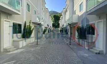 Imagem: Casa em Condomínio - Triplex / Residencial