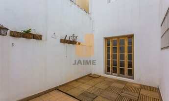 Imagem 4: Casa assobradada com 250m² na rua mais tranquila do bairro