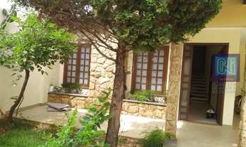 Imagem 2: Edifício CASA Casa com 3 dormitórios