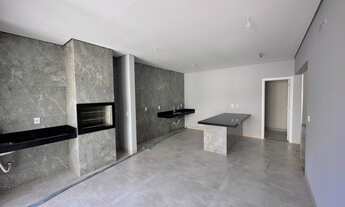 Imagem 4: Casa de condomínio para venda possui 237 metros quadrados com 3 quartos