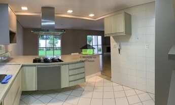 Imagem 5: Condomínio muito seguro e bem localizado, a poucos metros do Shopping Granja Viana. Inseri