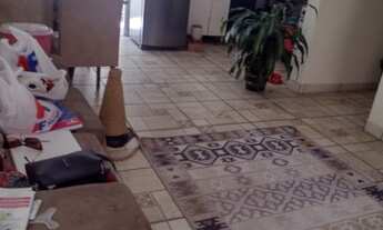 Imagem 3: Moça para dividir aluguel