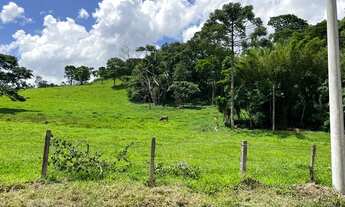 Imagem 6: LP- Terreno com área de lazer completa