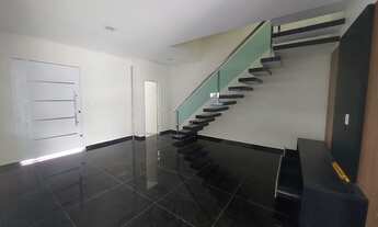 Imagem 3: ALUGO LINDA CASA DUPLEX NO FOREST HILLS