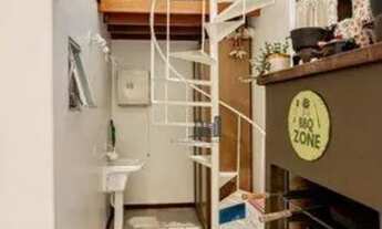 Imagem 6: Excelente cobertura de 01 dormitório semimobiliada com 01 box/vaga de garagem coberta, no