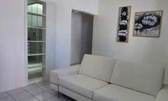 Imagem 2: Aluga-se apartamento semimobiliado com 2 quartos (1 suite) no Vieiralves