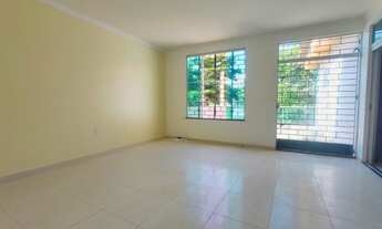 Imagem 2: Casa, 360m², 2/4, 1vgs, Conj. Amapá