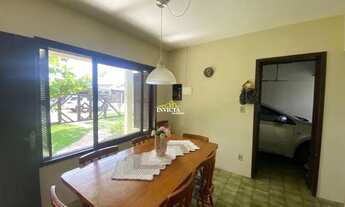 Imagem 2: Ótima residência com dois lotes!