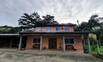 Imagem 2: Sítio para Venda - 254m², 3 dormitórios, sendo 1 suites, 2 vagas - São Caetano