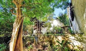 Imagem 4: Casa térrea com uma bela área verde