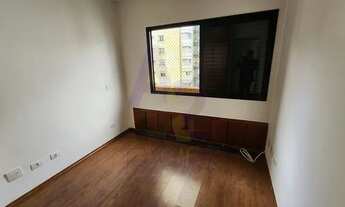 Imagem 7: Apartamento em ótimo estado com 2 dormitórios, 2 vagas e varanda no Jd. Paulista