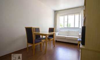 Imagem 2: Apartamento para Aluguel - Centro Histórico, 1 Quarto, 58 m2