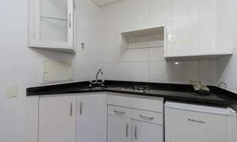 Imagem 6: Apartamento com 1 dormitório para alugar, 61 m² por R$ 2.251,75/mês - Centro - Curitiba/PR