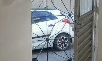 Imagem 2: Kitnet na orla da Boca do Rio