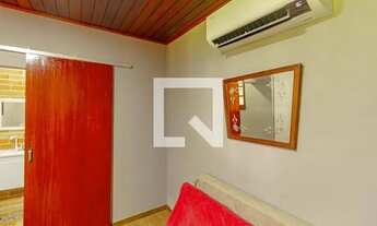 Imagem 5: Casa para Aluguel - Guaratiba, 1 Quarto, 35 m2
