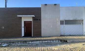 Imagem: Casa para venda com 4 quartos em Candelária