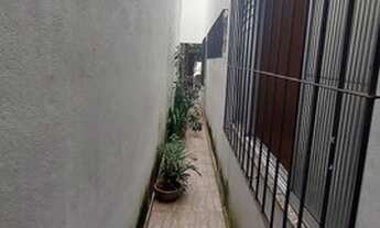 Imagem 2: Vendo casa térrea com 150m2 4 quartos 1 suite quintal rua Apinages em Batista Campos - B