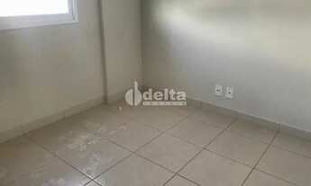Imagem 3: Apartamento à venda, 2 quartos, 1 suíte, 1 vaga, Umuarama - Uberlândia/MG