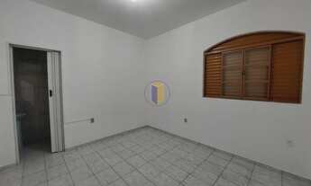 Imagem 2: CASA TÉRREA JARDIM SANTO ANDRÉ - CA2311