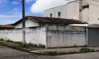 Imagem: Alugo Casa - Bairro Neópolis - De Frente
