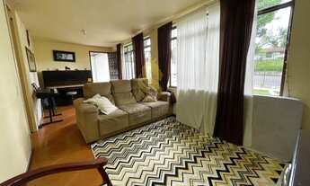 Imagem 4: Casa para Venda em Curitiba, Bacacheri, 3 dormitórios, 1 banheiro, 2 vagas