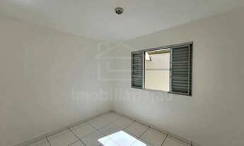 Imagem 4: Casa com para locação no Jardim Ferreira Dias