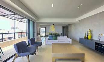 Imagem: Cobertura com 217m², vista para o mar da