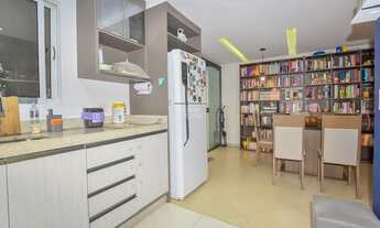 Imagem 6: Sobrado para venda com 144 metros quadrados com 3 quartos em Xaxim - Curitiba - PR