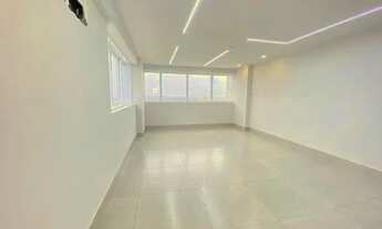 Imagem 4: E Business/ sala comercila de 43 metros / com acabamento e proneto de iluminação