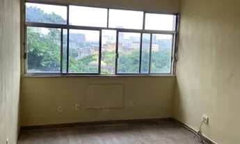 Imagem 2: Apartamento de dois quartos em Catumbi - Rio de Janeiro - RJ