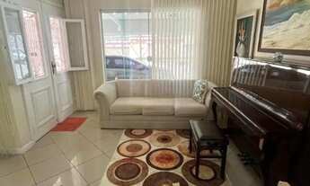 Imagem: Sobrado a venda de 3 suítes no bairro Adalgisa