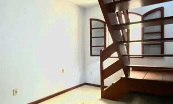 Imagem 3: Casa a venda em Macaé Rua sem saída, Tranquilidade e seguurança