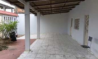 Imagem: Vendo casa com 4 quartos,sala de jantar