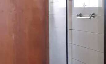 Imagem 5: Quarto mobiliado em apto para executivos