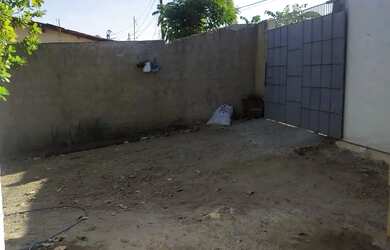 Imagem 6: Casa próximo ao centro de Pacatuba