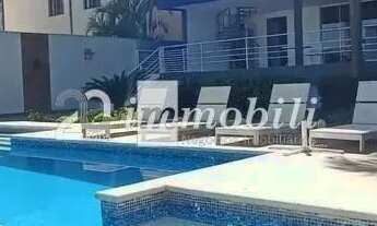 Imagem 3: Casa à venda e para alugar em Carapicuíba, Granja Viana, com 4 suítes, com 610 m², Golf Vi