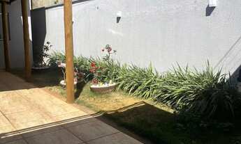 Imagem 4: Casa 2Q sendo 01 suite no Recanto do Bosque Casa de Rua com 2 Quarto(s) e 2 banheiro(s) à