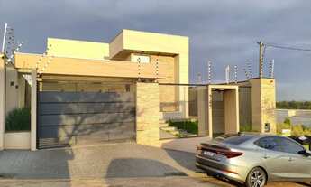 Imagem: Casa de Alto Padrão à Venda no Parque