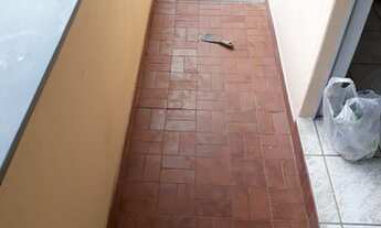 Imagem 2: Casa para aluguel tem 70 metros quadrados com 2 quartos em Jardim Glória - Juiz de Fora