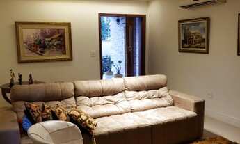 Imagem 1: Belissima casa com 238 metros quadrados com 3 quartos