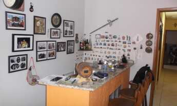 Imagem 3: Ocasião Casa grande 4 quartos(suíte), sala ampla, 2 edículas, salão, garagem 500 m Metro